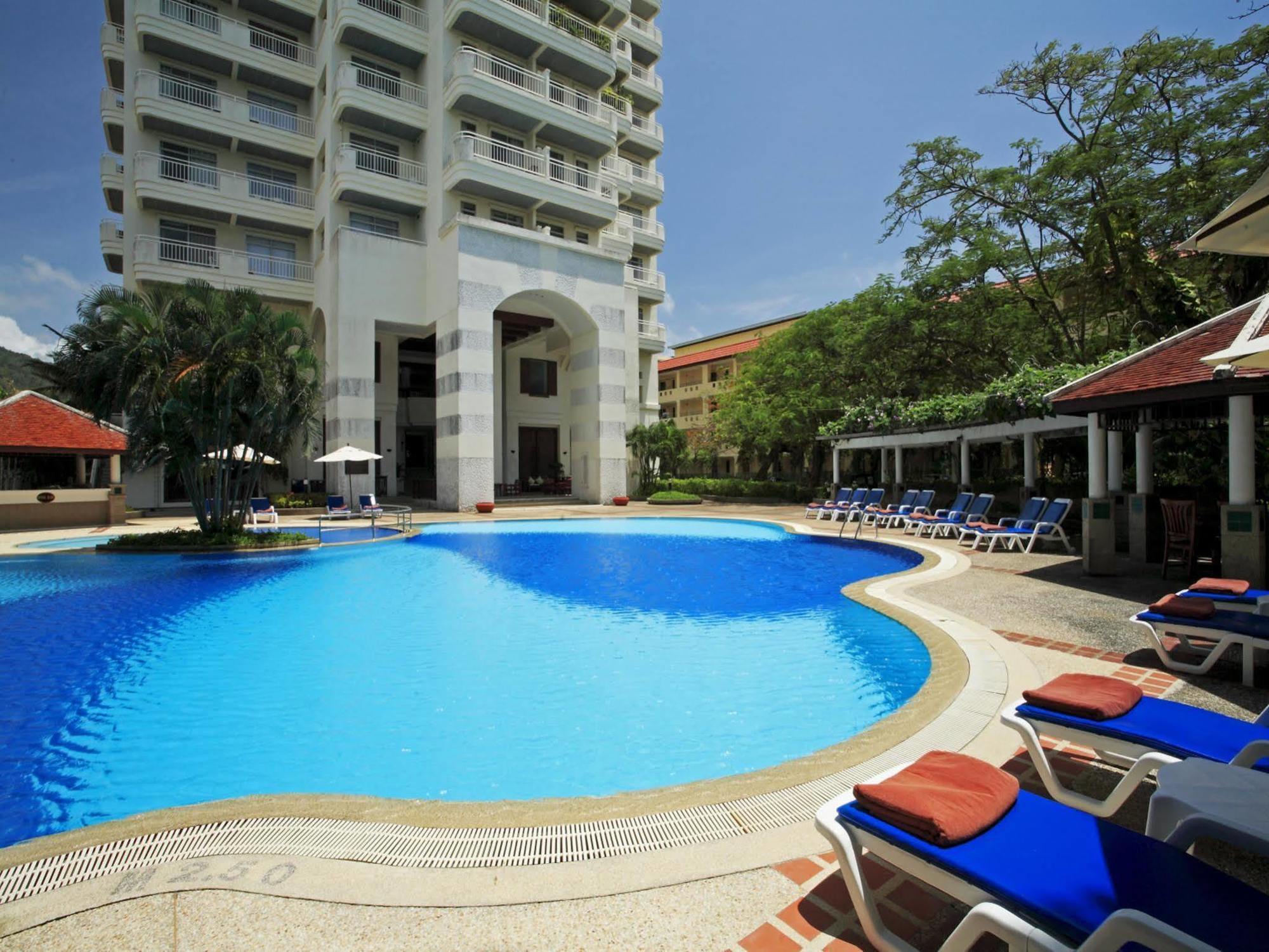 Waterfront Suites Phuket By Centara Karon Exterior photo
